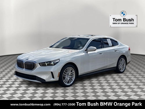2025 BMW 5 Series 530i