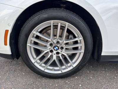 2025 BMW 5 Series 530i