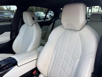 2025 BMW 5 Series 530i