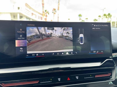 2025 BMW 5 Series 530i