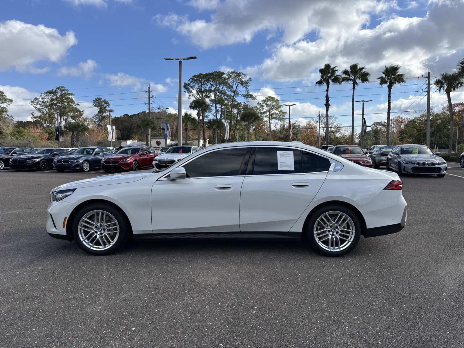 2025 BMW 5 Series 530i