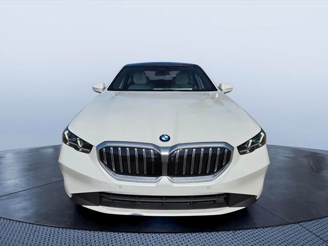 2027 BMW 530i 530i