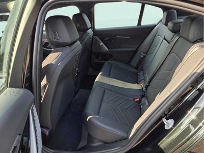 2027 BMW 530i 530i