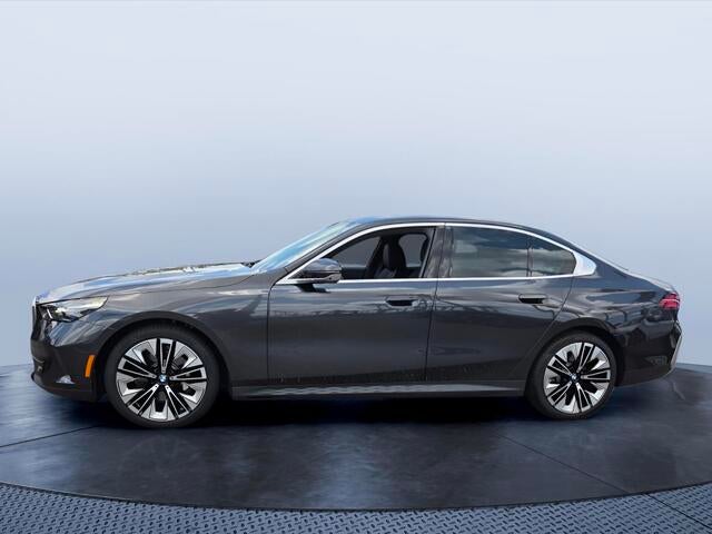 2026 BMW 530i 530i