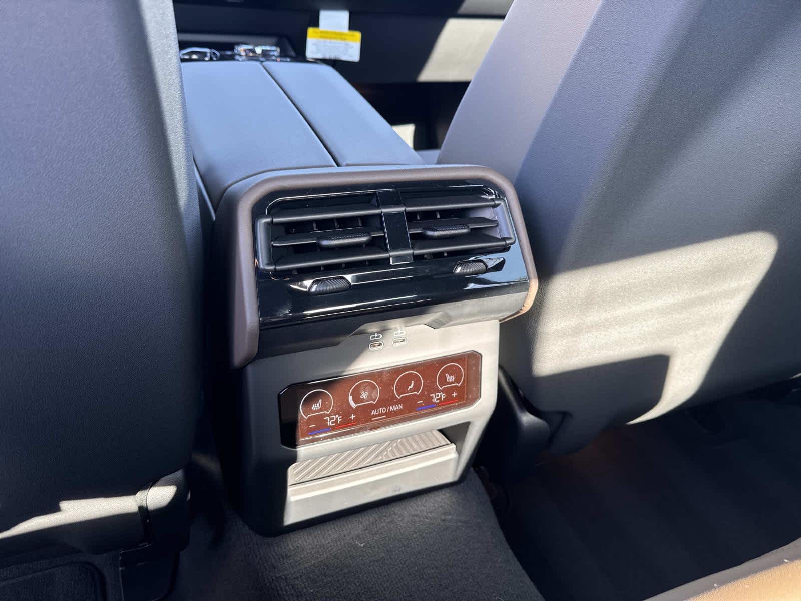 2026 BMW 5 Series 530i