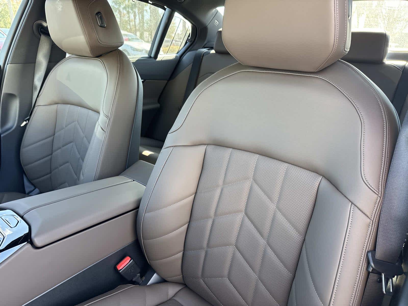 2026 BMW 5 Series 530i