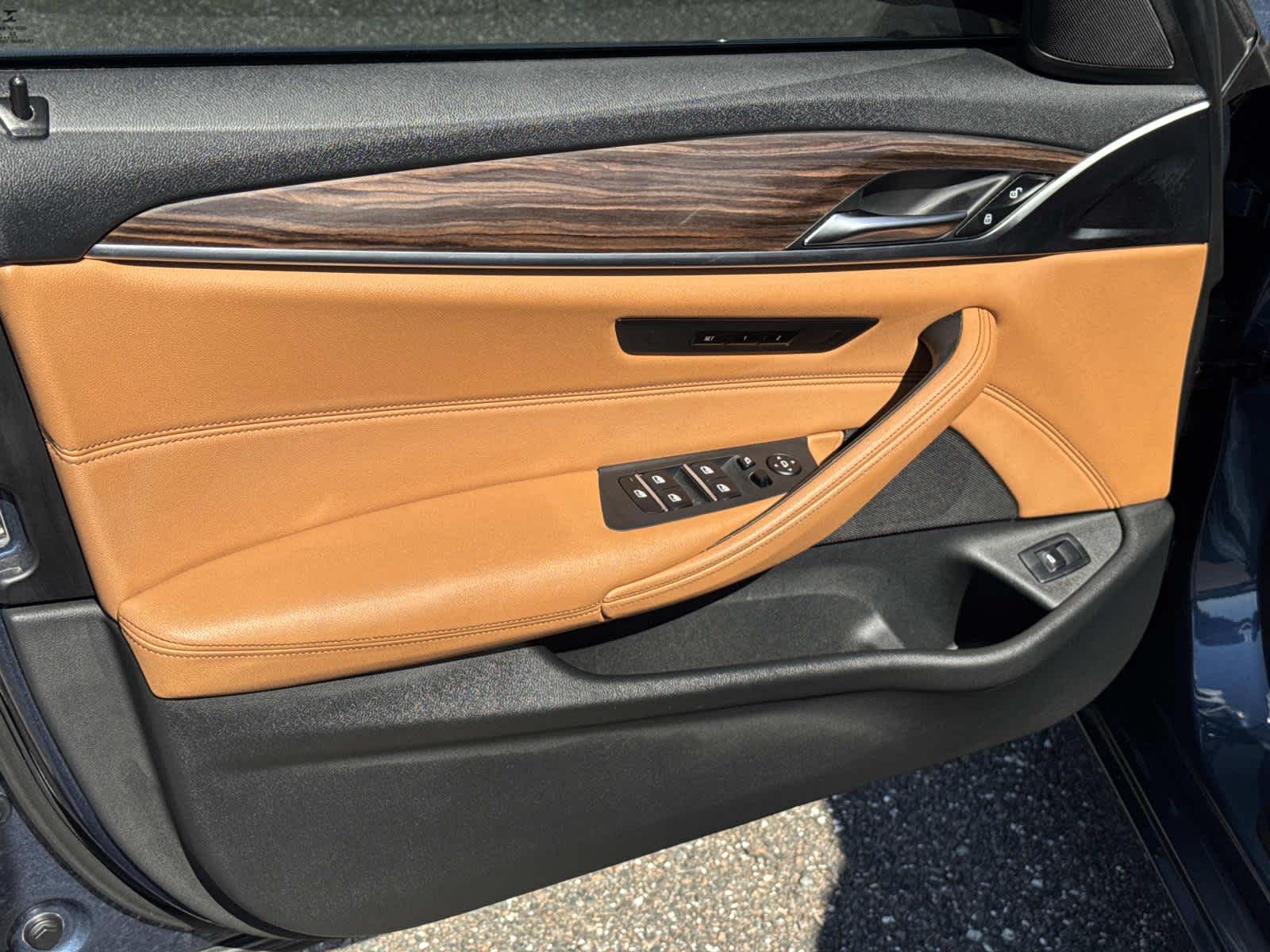 2023 BMW 5 Series 530i