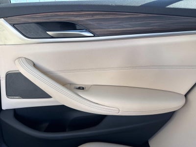 2023 BMW 5 Series 530i