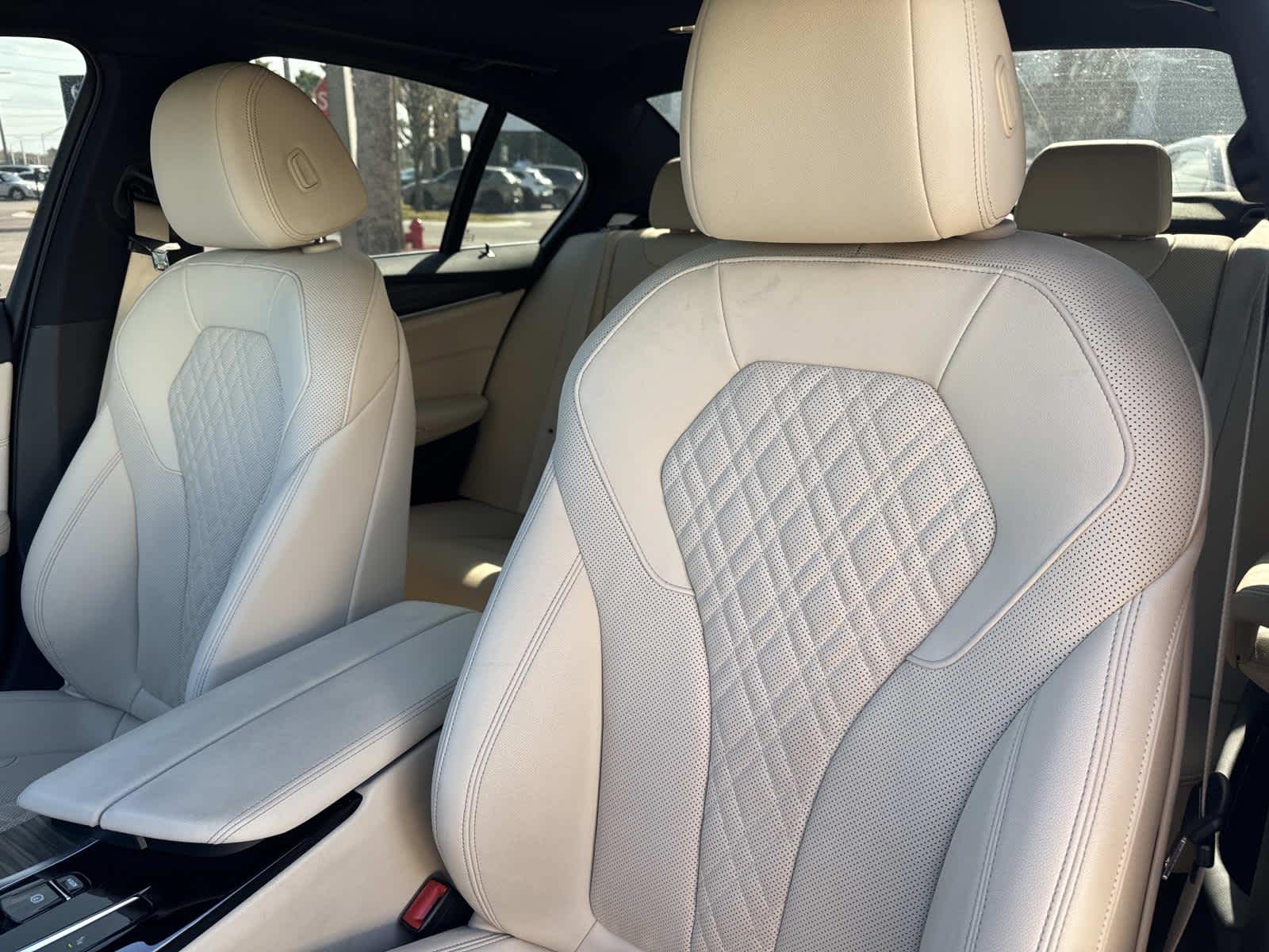 2023 BMW 5 Series 530i