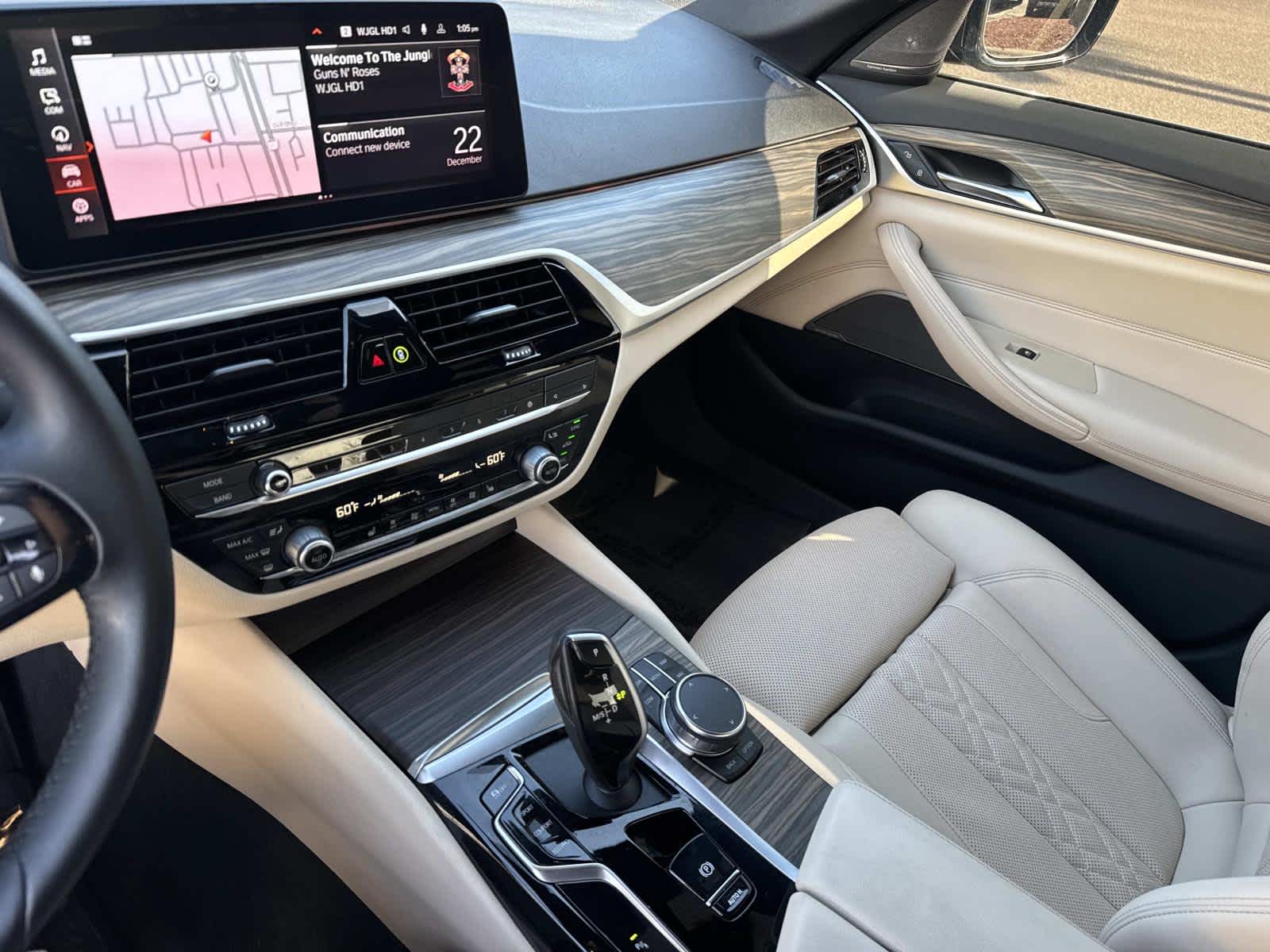 2023 BMW 5 Series 530i