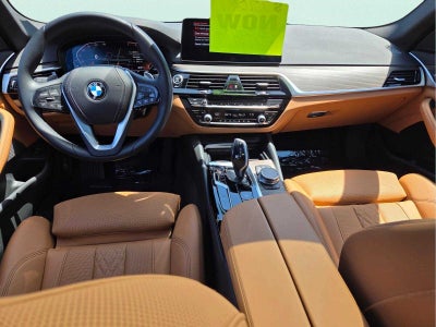 2023 BMW 530i 530i