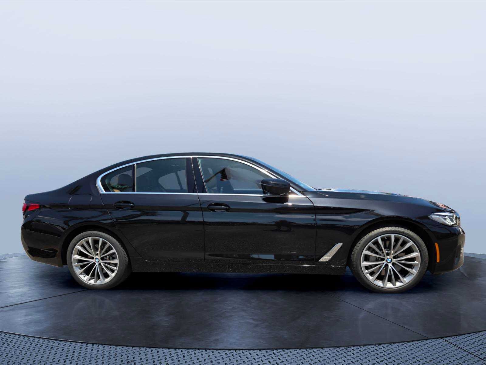 2023 BMW 530i 530i
