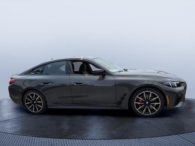 2026 BMW M440i M440i