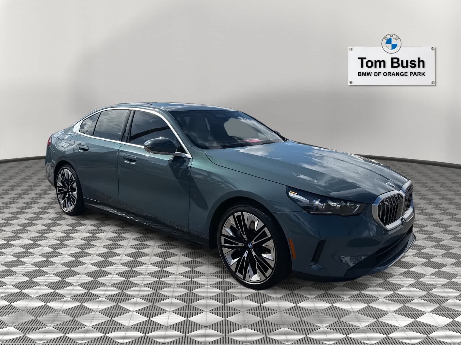 2026 BMW 5 Series 530i xDrive