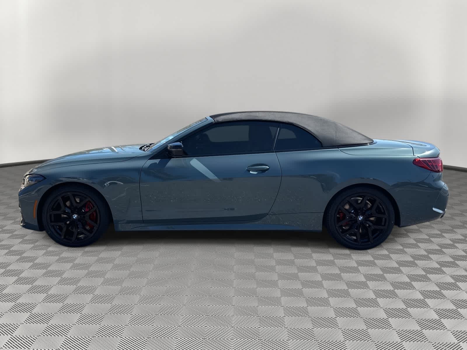 2026 BMW M440i M440i