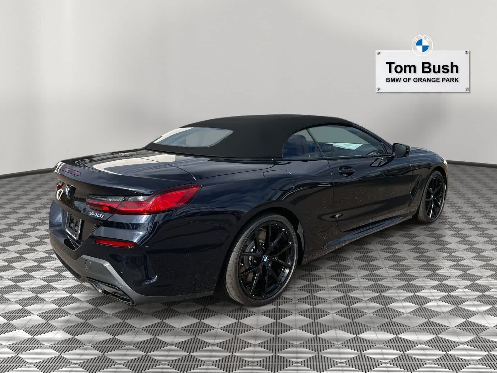 2026 BMW 8 Series 840i