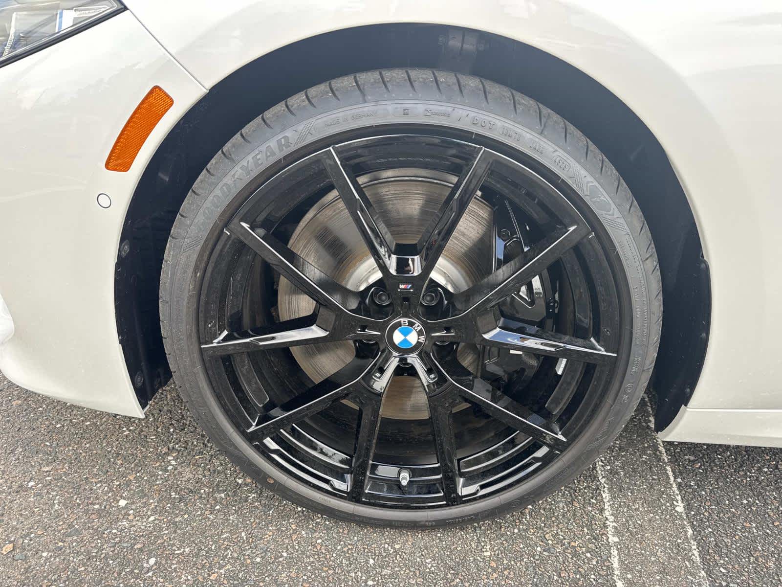 2026 BMW M850i xDrive M850i