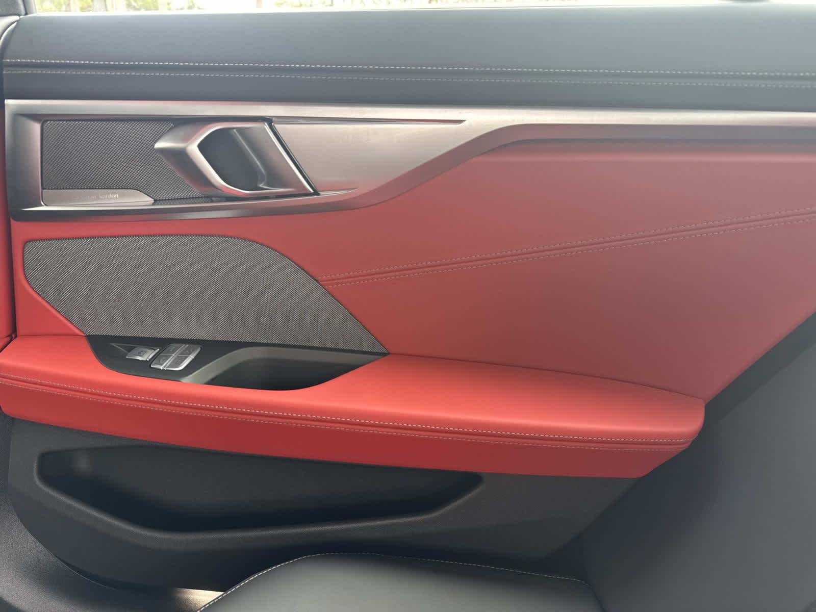 2026 BMW M850i xDrive M850i