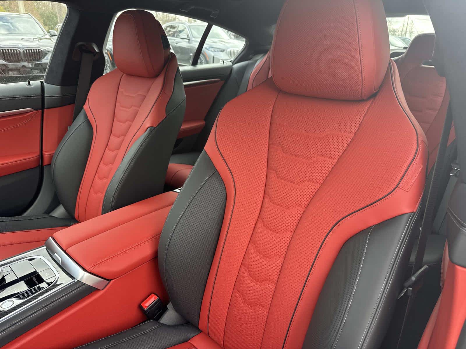 2026 BMW M850i xDrive M850i