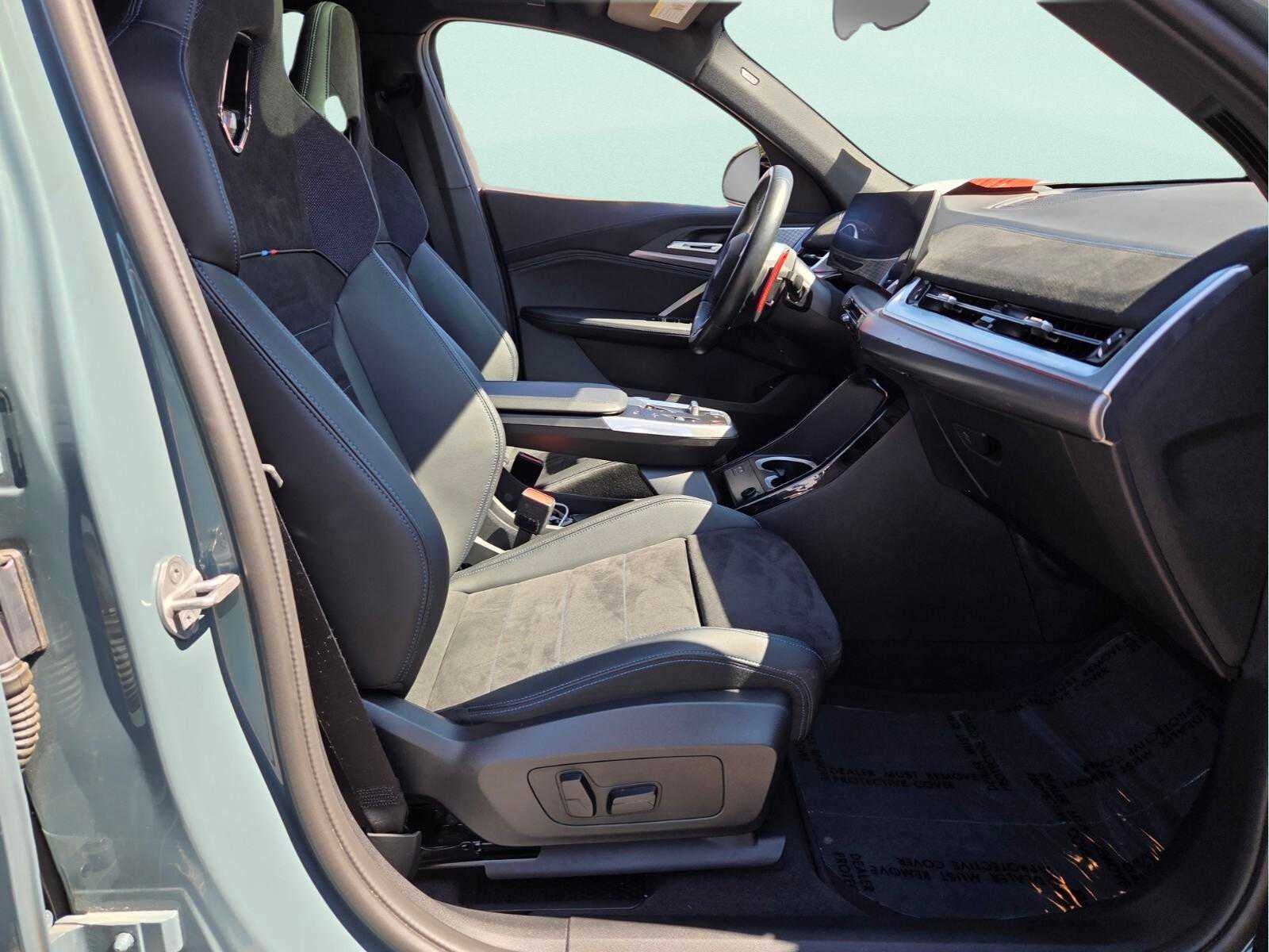 2025 BMW X2 M35i M35i