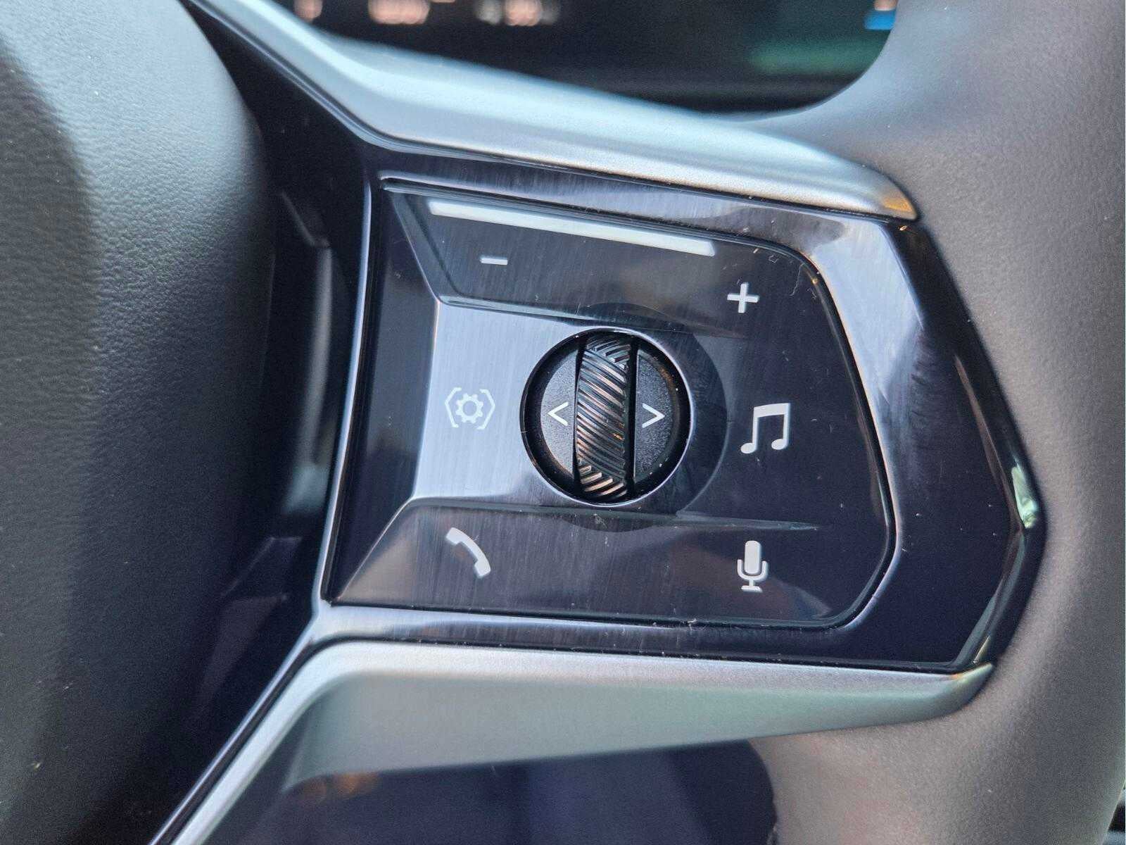 2025 BMW i5 xDrive40