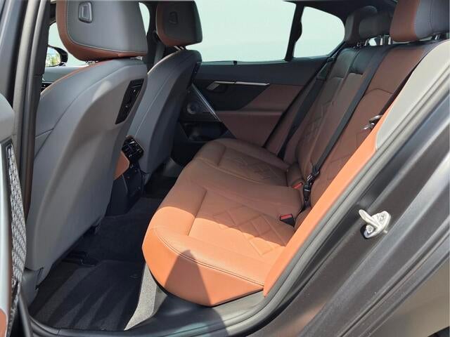 2024 BMW i5 M60