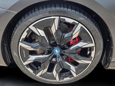 2024 BMW i5 M60