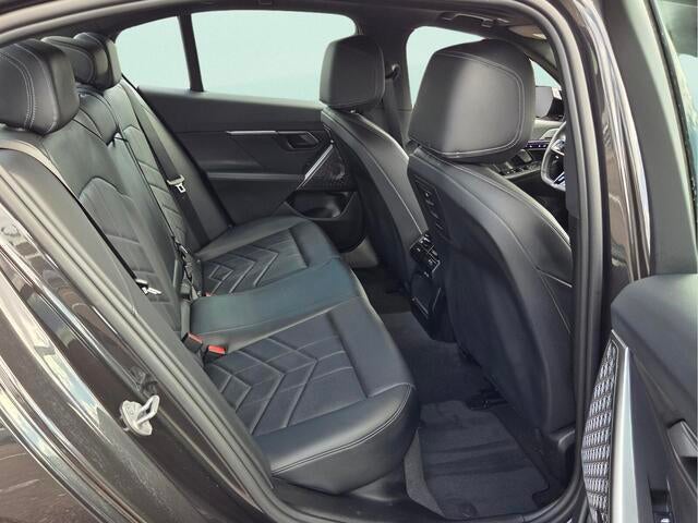 2024 BMW i5 M60