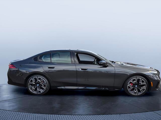 2024 BMW i5 M60