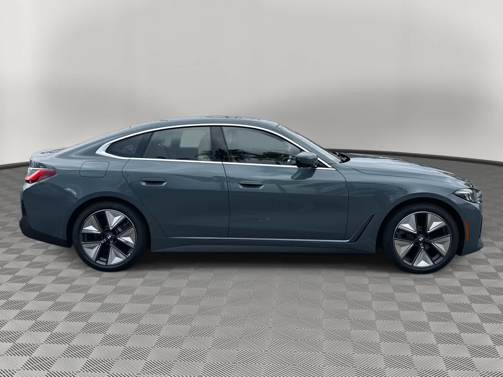 2026 BMW i4 eDrive40 eDrive40