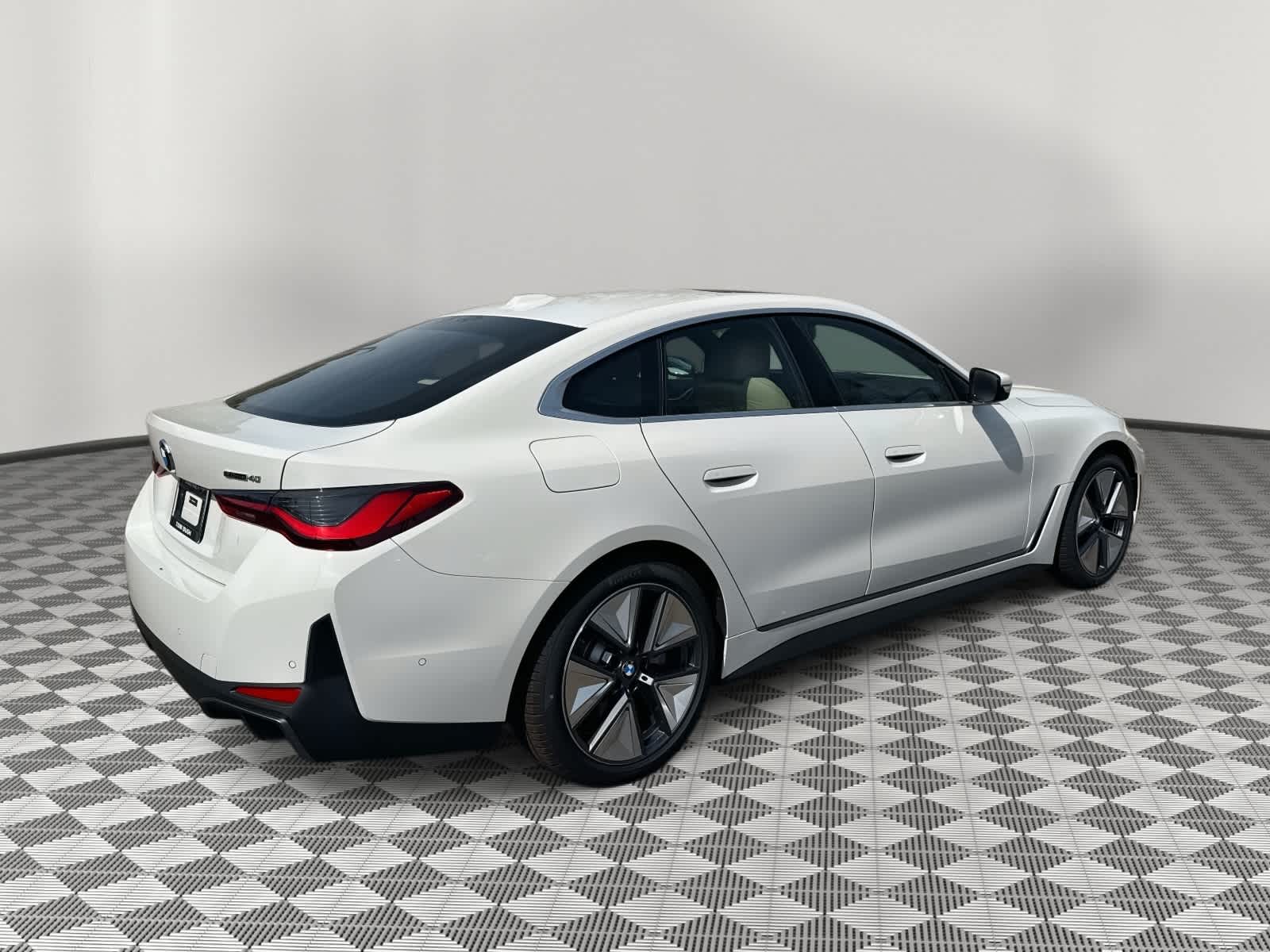 2026 BMW i4 eDrive40