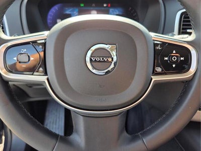 2024 Volvo XC90 Ultimate Bright Theme