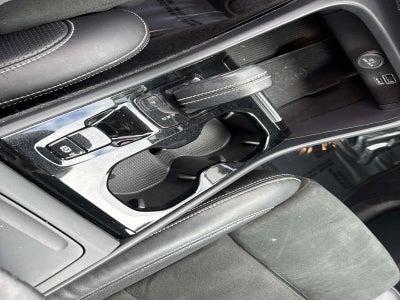 2020 Volvo XC40 R-Design