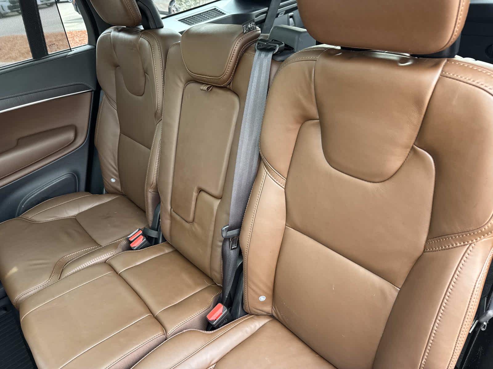 2022 Volvo XC90 Inscription