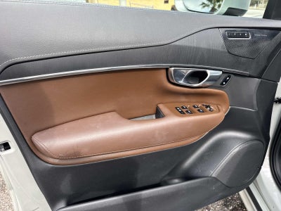 2022 Volvo XC90 Inscription