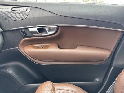 2022 Volvo XC90 Inscription