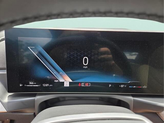 2025 BMW 2 Series 230i - Photo 29