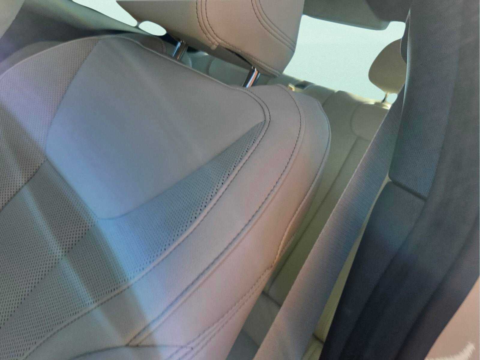 2026 BMW 230i xDrive 230i xDrive