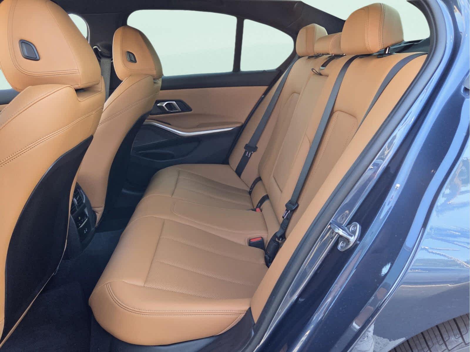 2026 BMW 3 Series 330i - Photo 11
