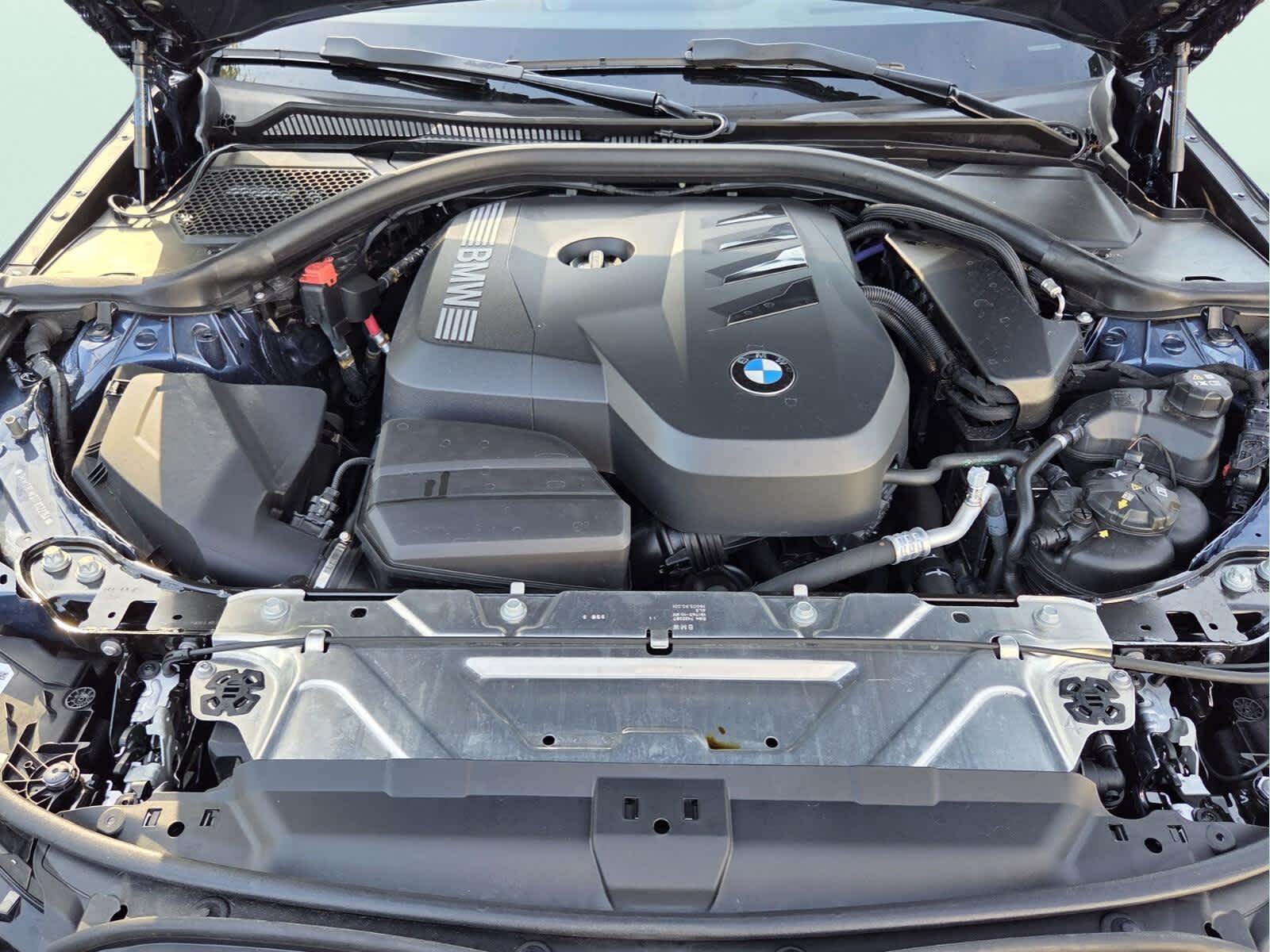 2026 BMW 3 Series 330i - Photo 21