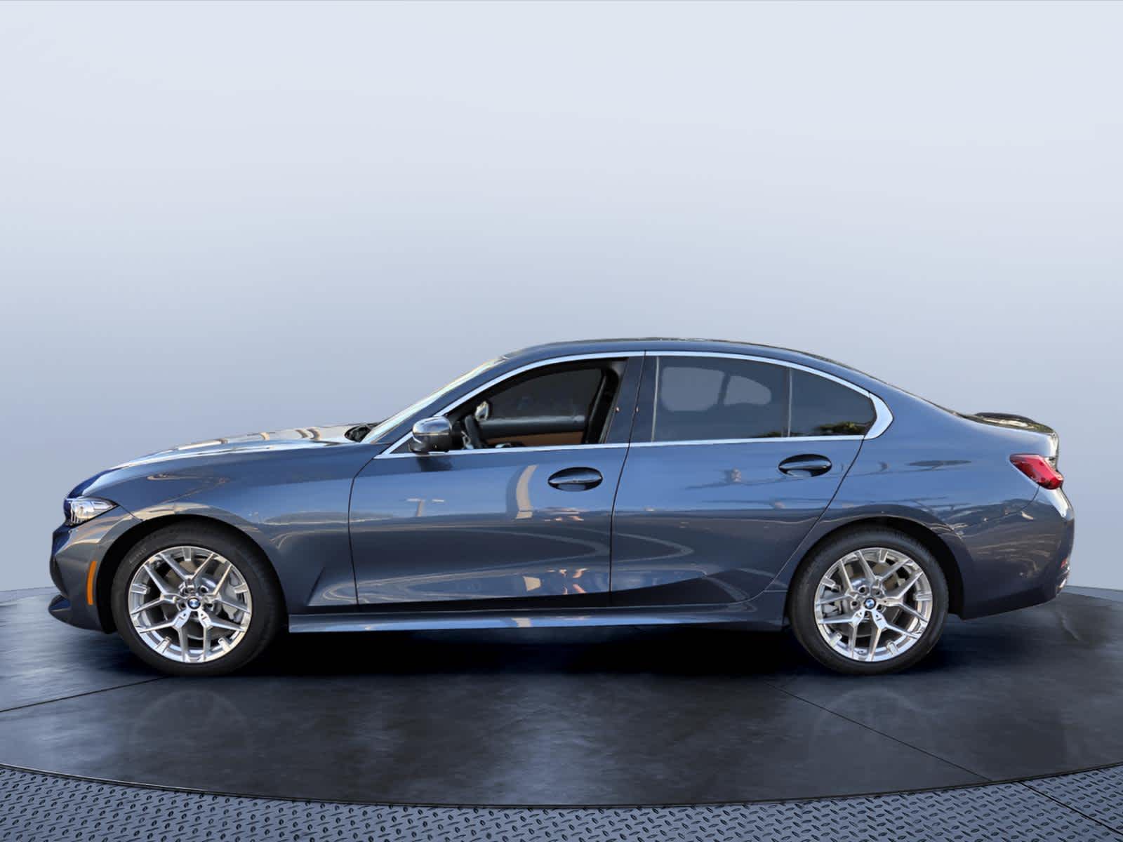 2026 BMW 3 Series 330i - Photo 6