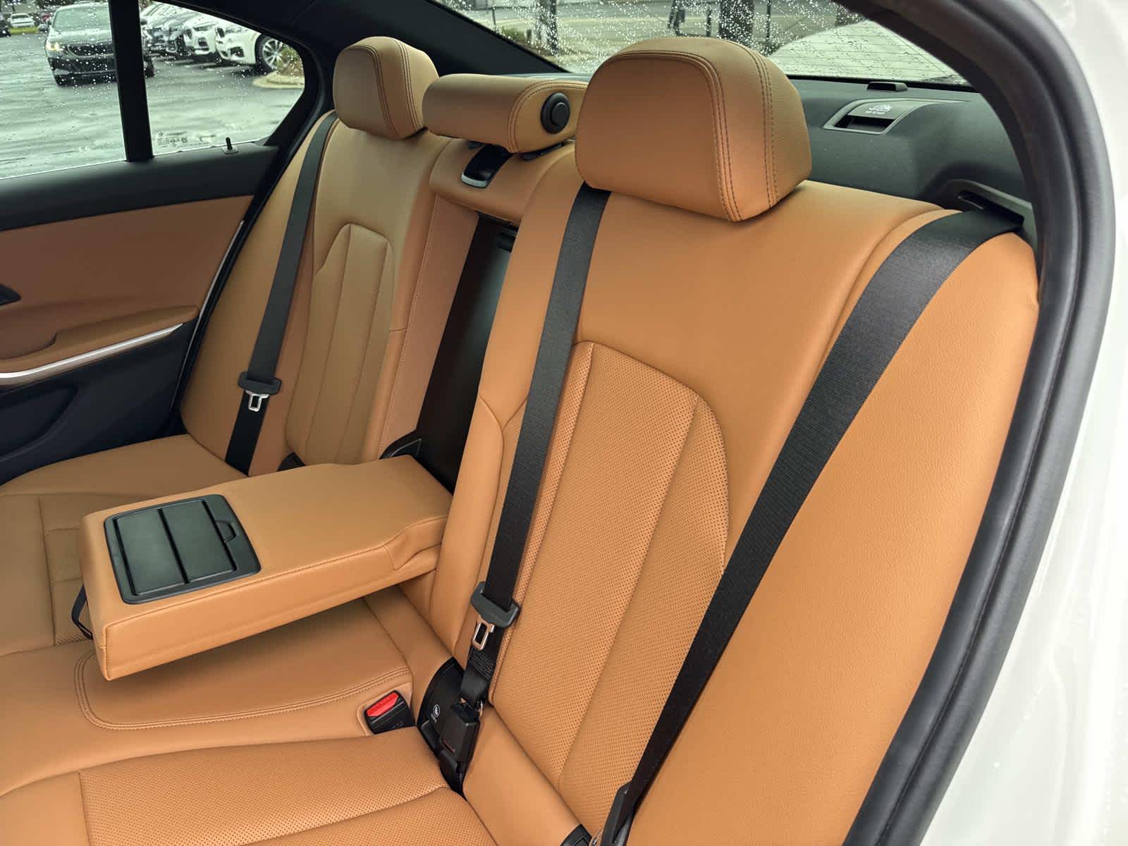 2025 BMW 3 Series 330i