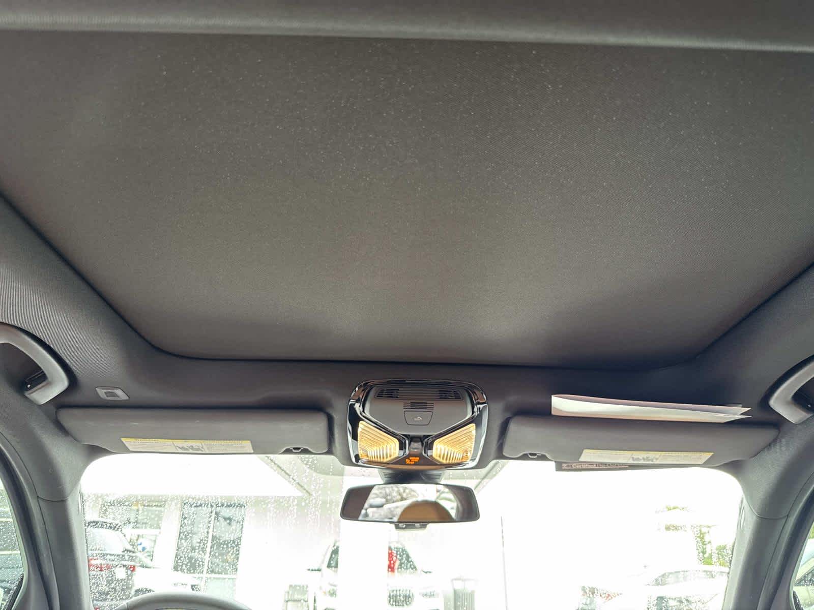 2025 BMW 3 Series 330i