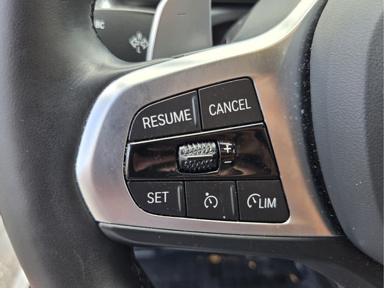 2024 BMW 3 Series 330i - Photo 29