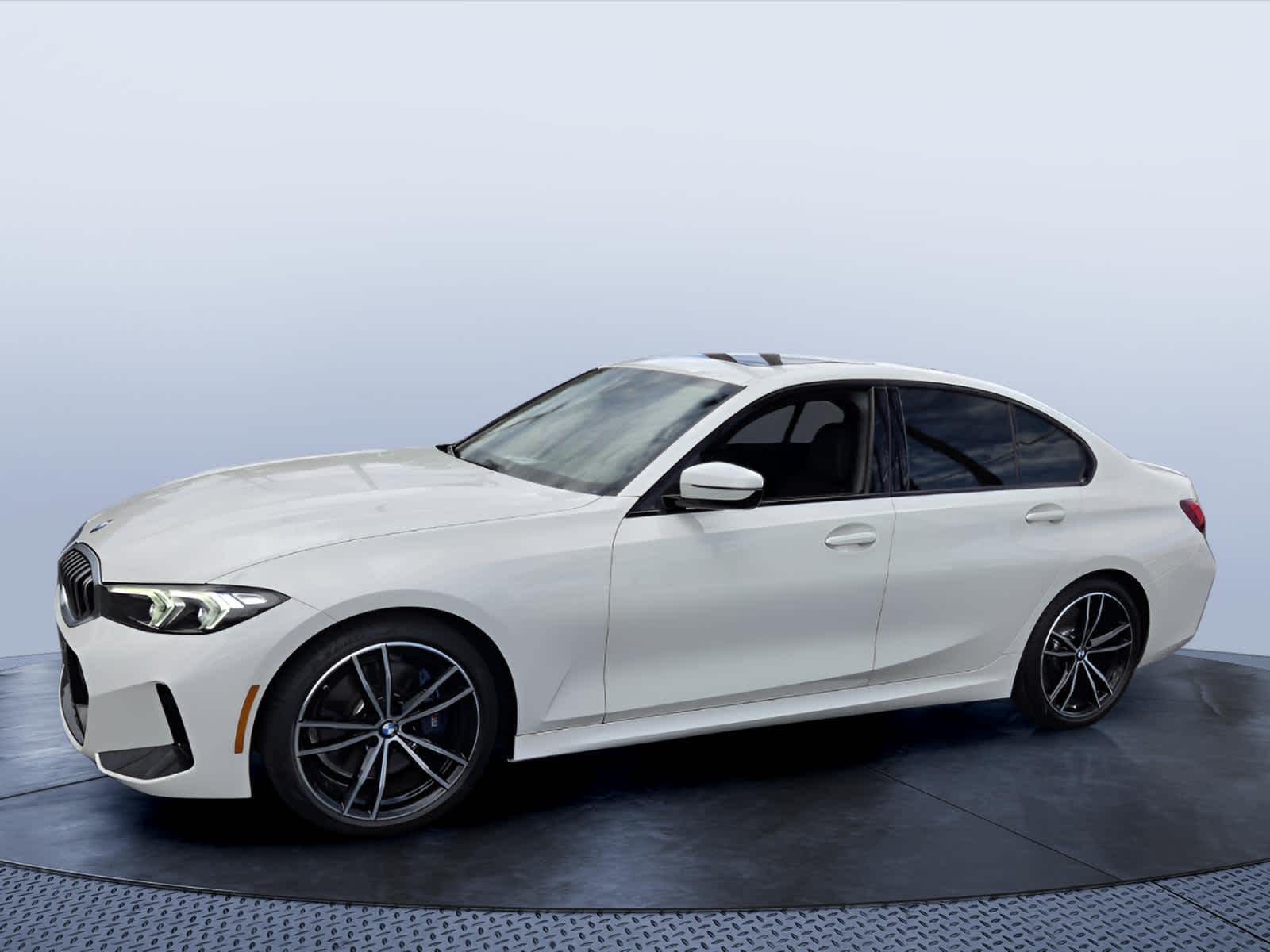 2024 BMW 3 Series 330i - Photo 7