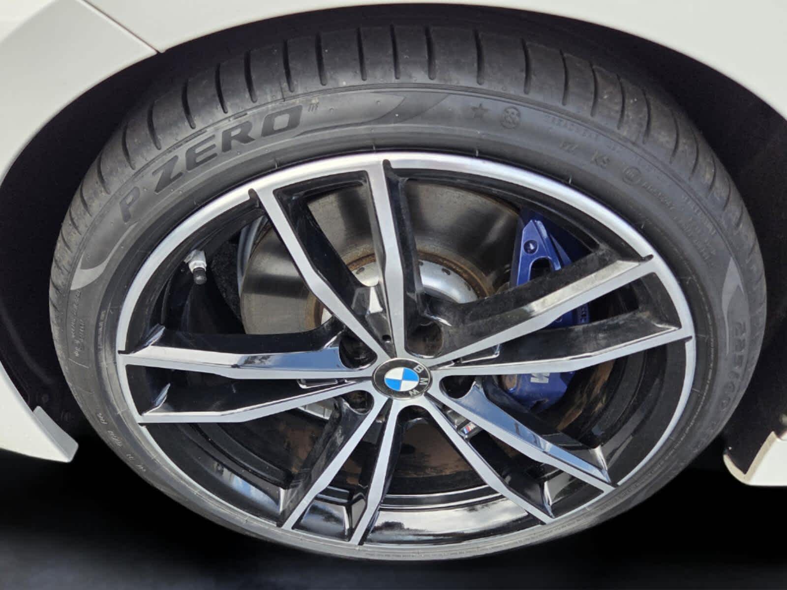 2024 BMW 3 Series 330i - Photo 9