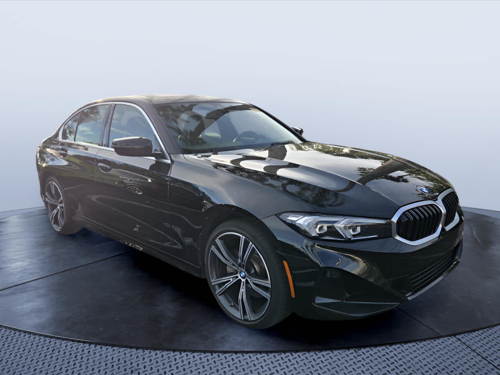 2024 BMW 3 Series 330i - Photo 1