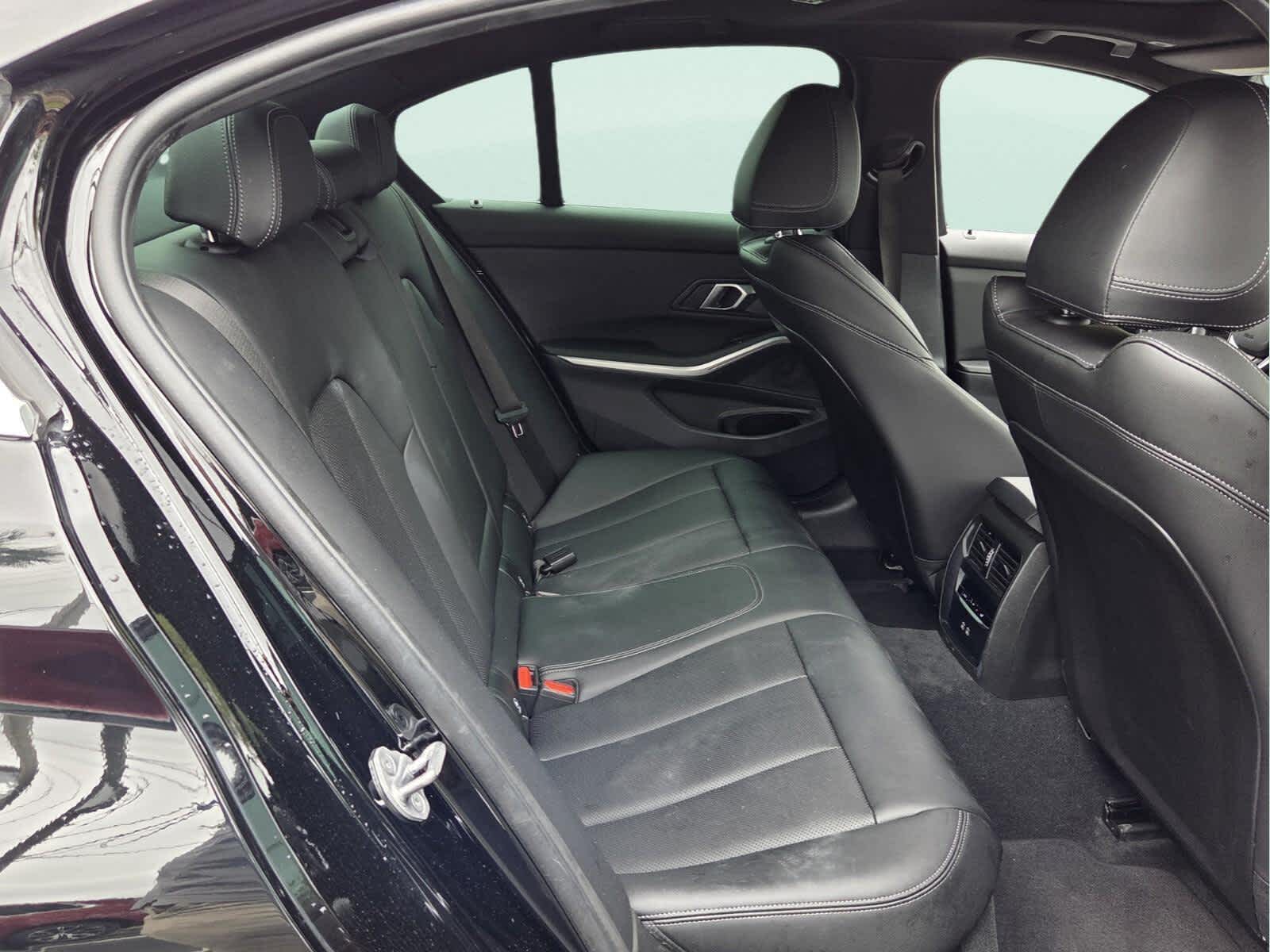 2024 BMW 330i 330i