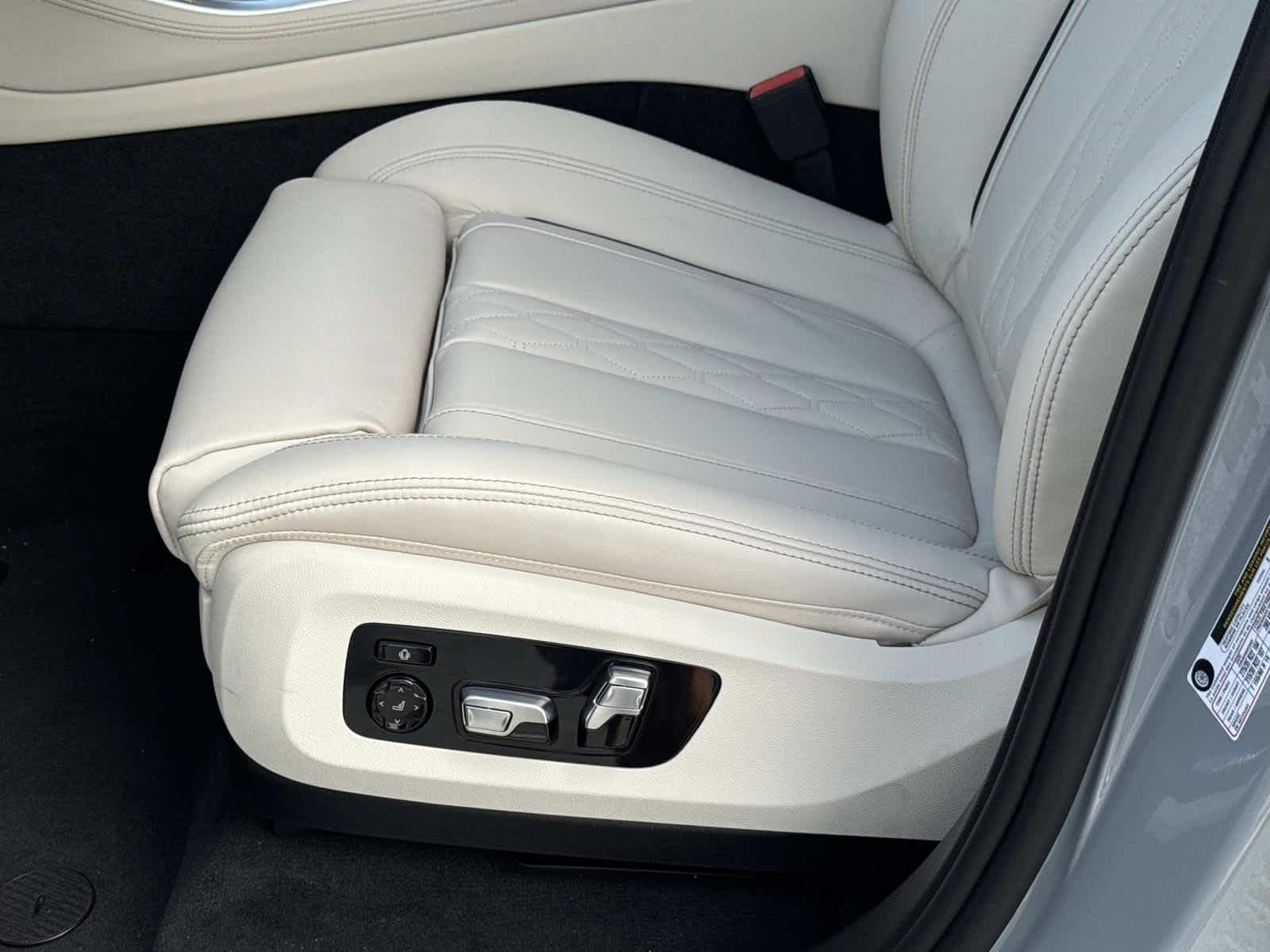 2026 BMW X5 sDrive40i sDrive40i