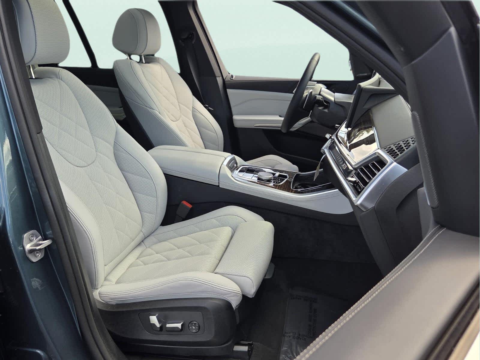 2026 BMW X5 sDrive40i sDrive40i